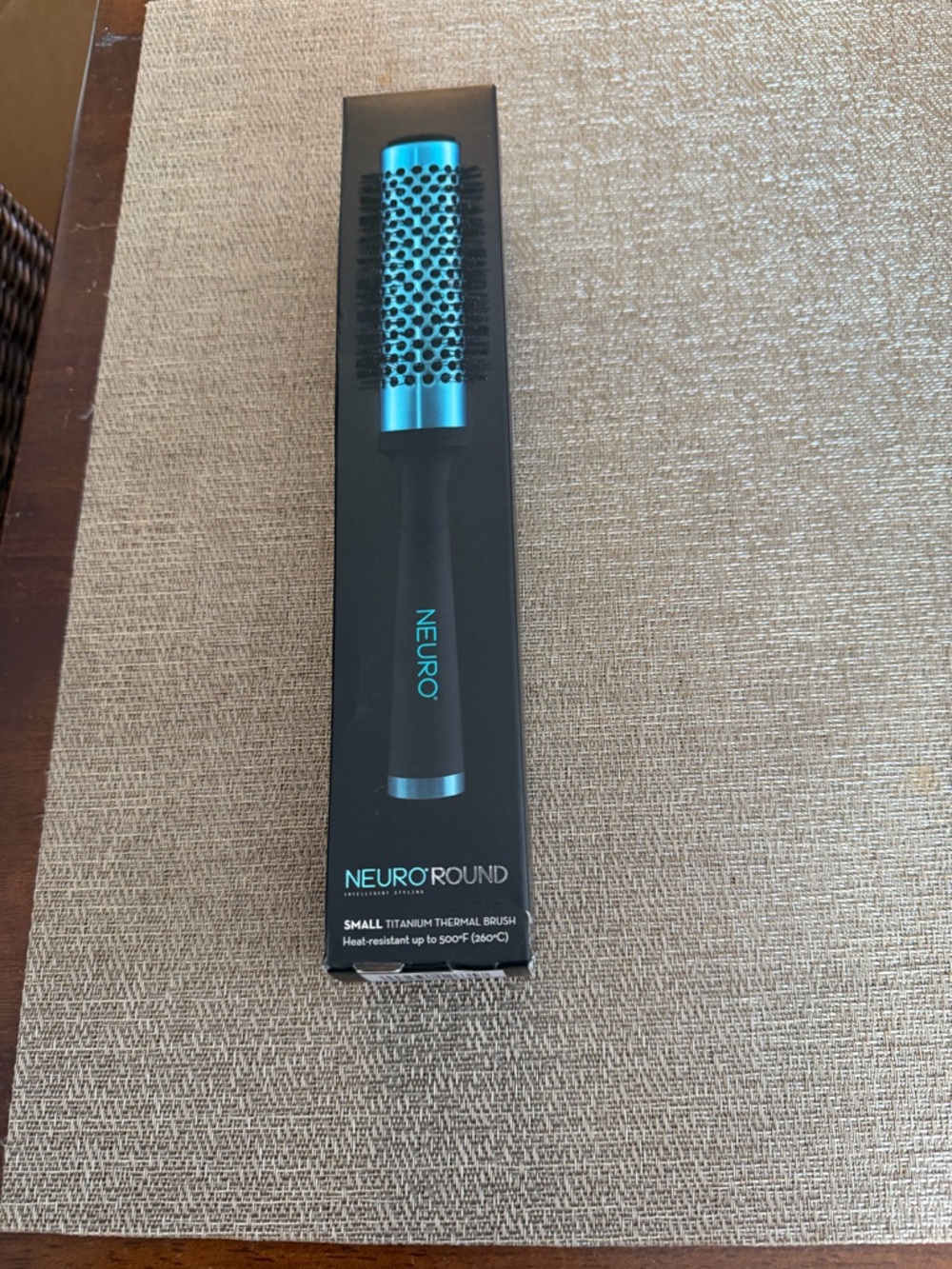 NWT Paul Mitchell Neuro Round brush small